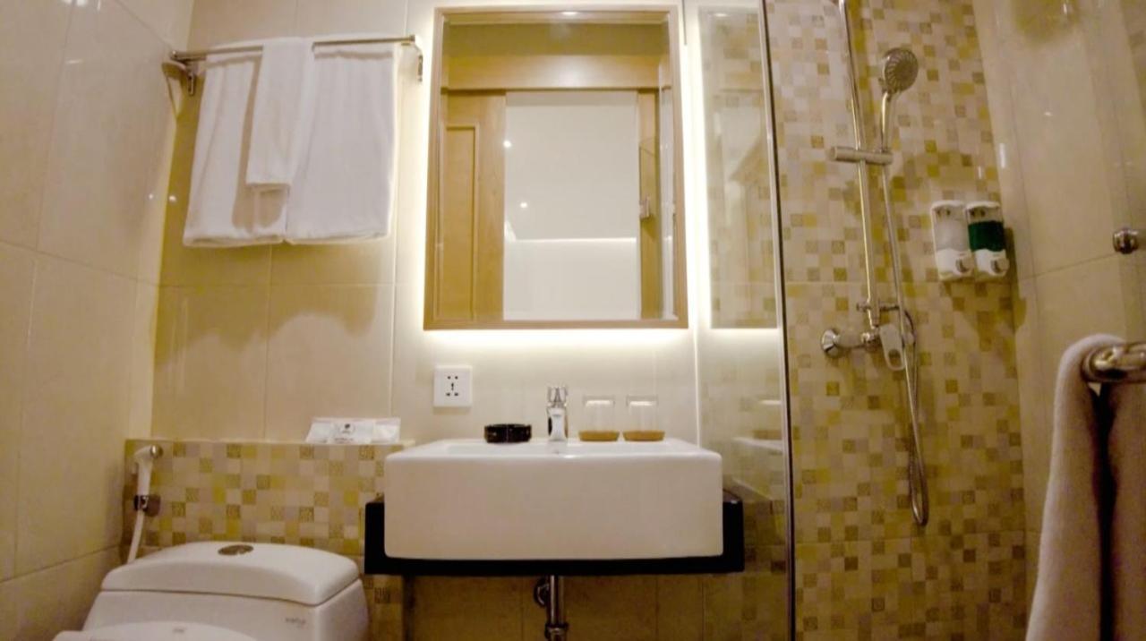Unuma Hotel Джакарта Екстериор снимка